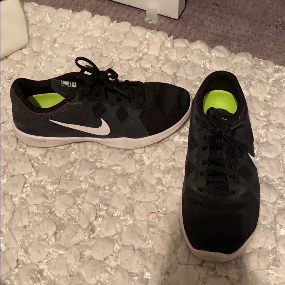 Black Nike Training lunar lux TR tennishoes